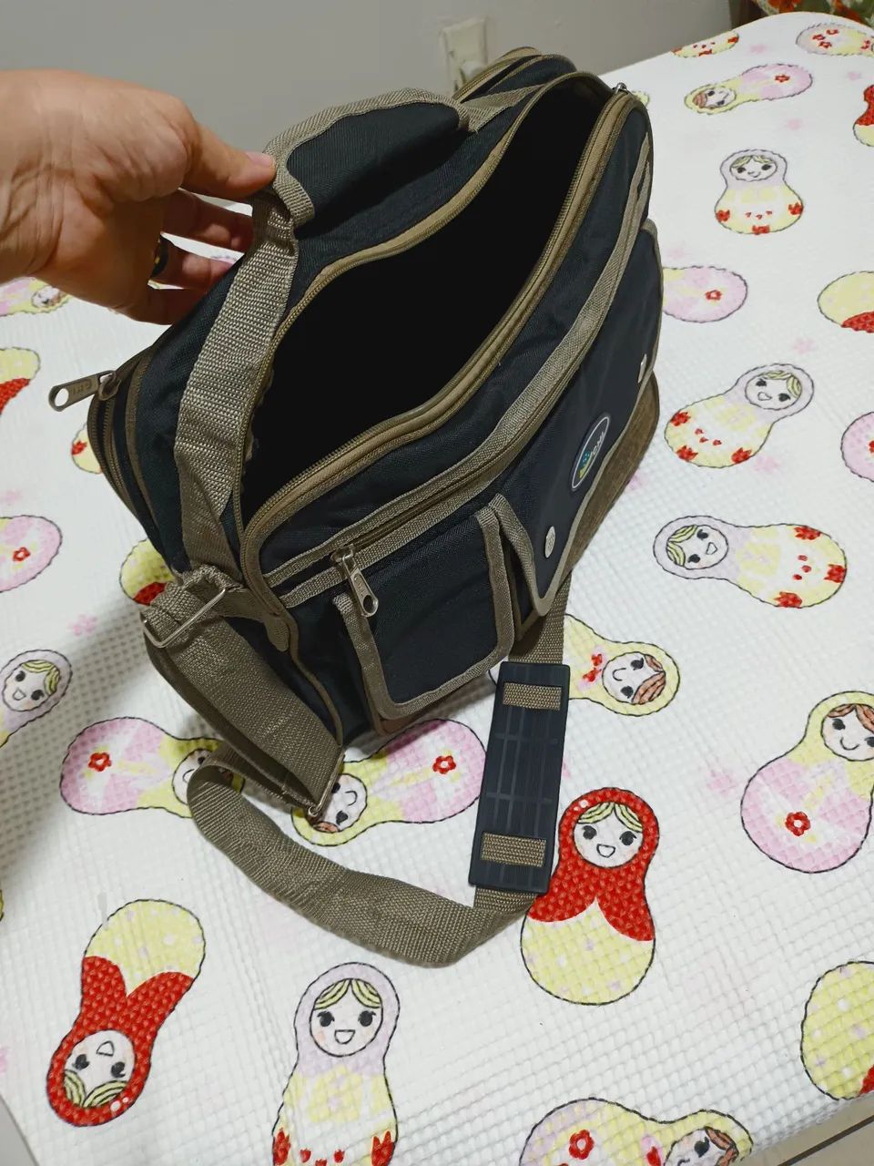 Bolsa de Ombro Preta masculina - Foto 3