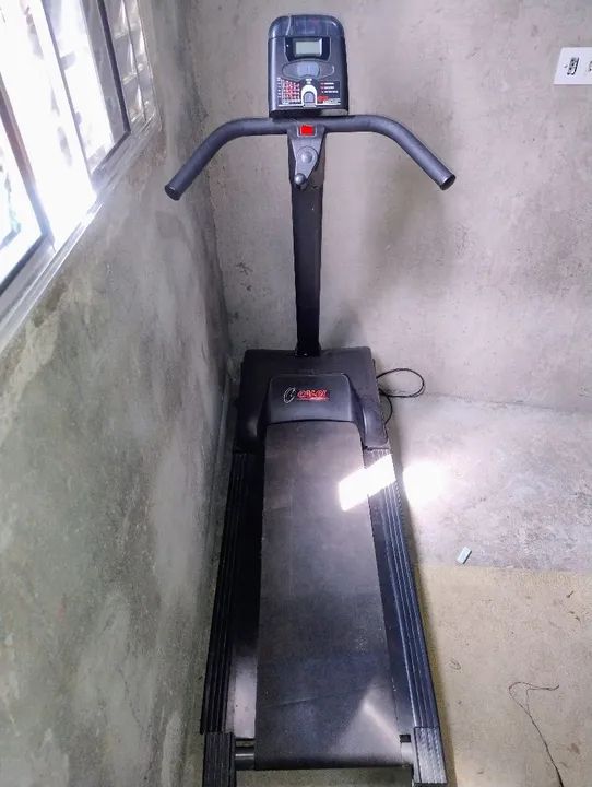 Esteira elétrica Caloi 