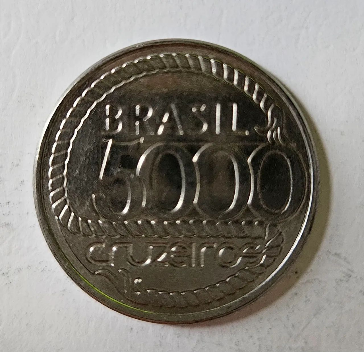 Moeda Brasileira de 5000 Cruzeiros - 1792/1992