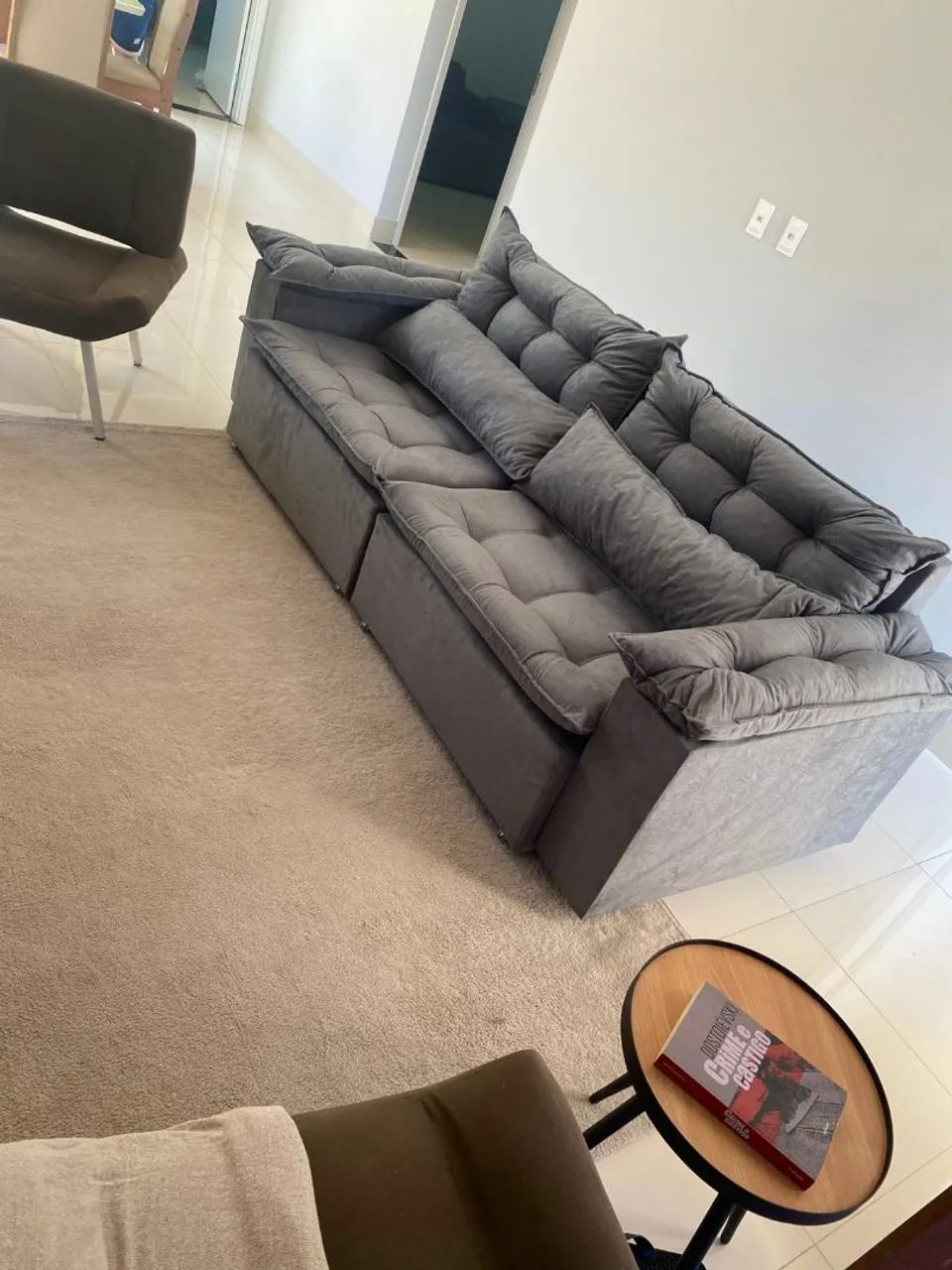 Sofá Modular Cinza Confortável e Elegante