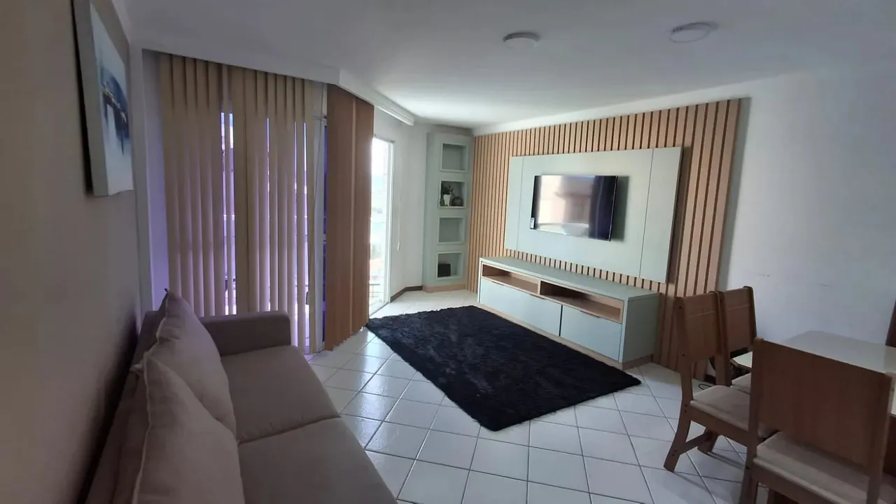 Apartamento para locação anual com 2 quartos seno 1 suite, 1 vaga de garagem no centro de 