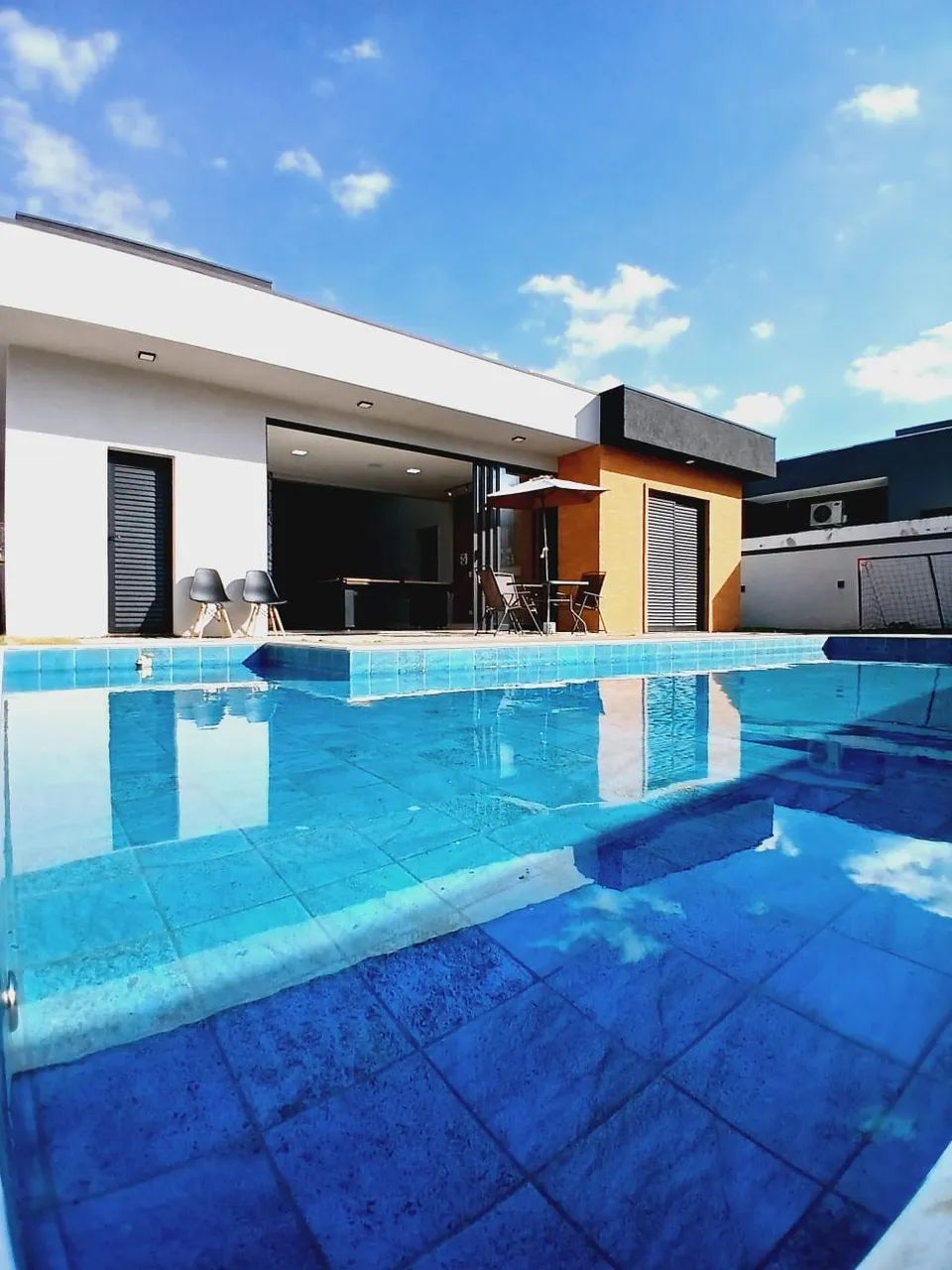 Casa térrea nova moderna, 3 suítes, piscina aquecida - completa - Ninho Verde 2 Pardinho - - Foto 4