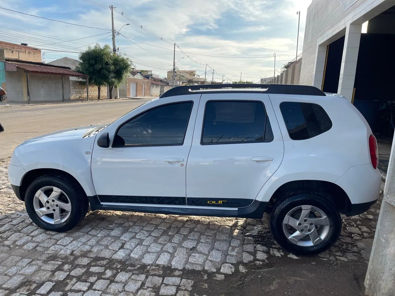 RENAULT DUSTER OUTDOOR 1.6 FLEX 2015