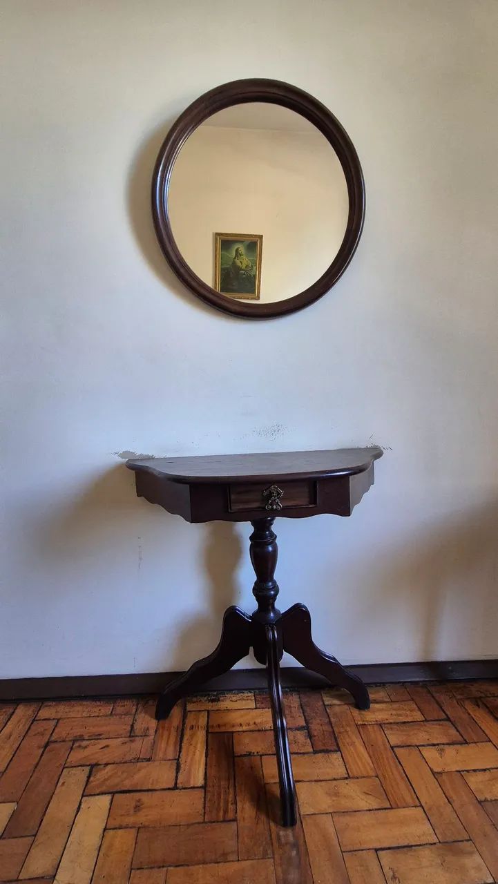 Conjunto de quarto de casal antigo em madeira maciça - Foto 5
