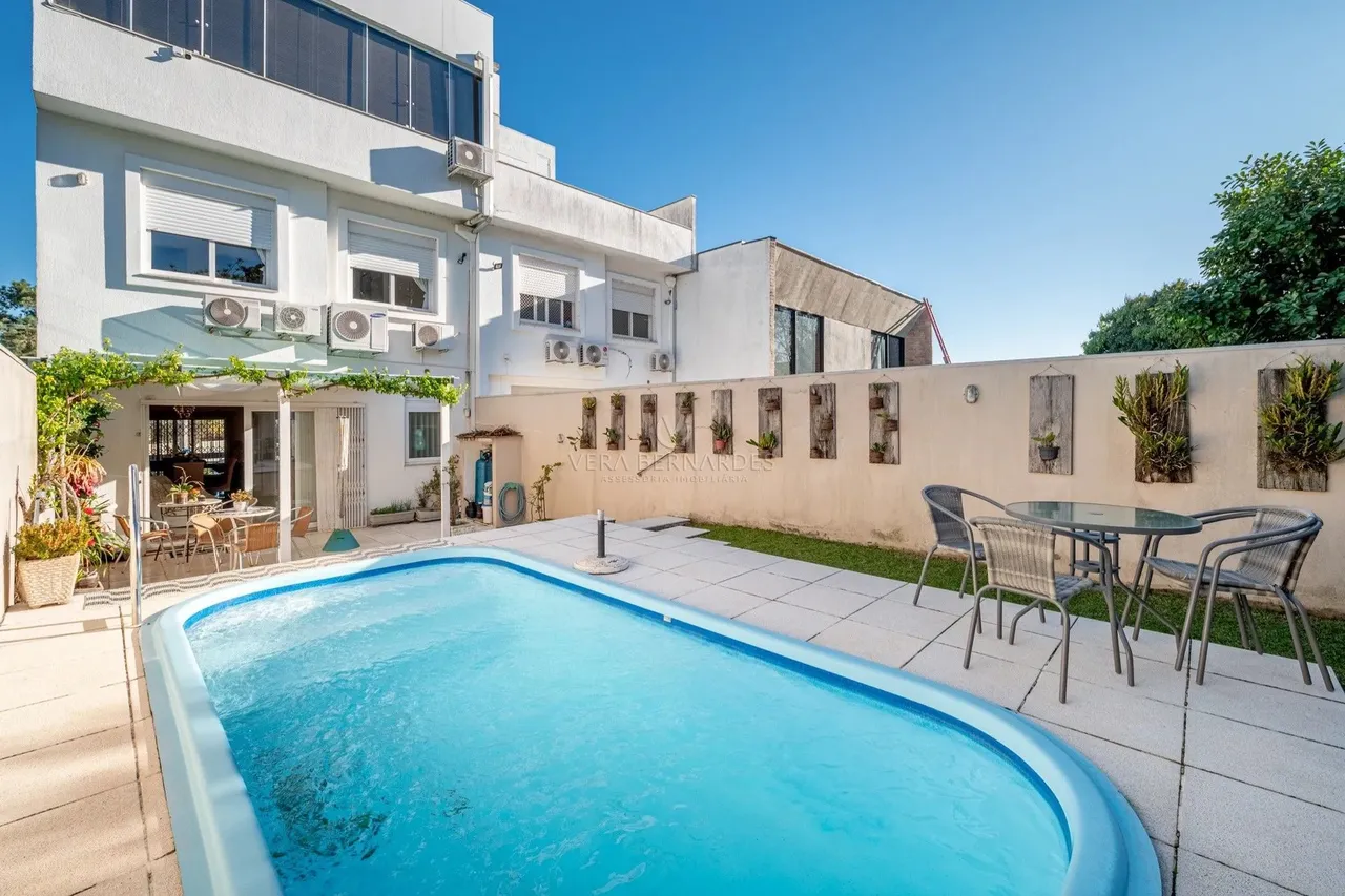 Linda residência na Vila Assunção