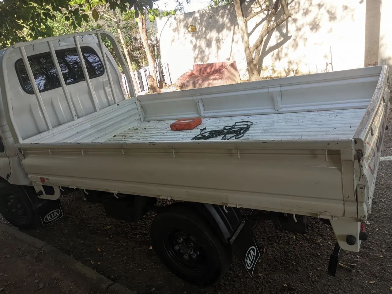 Carroceria Kia Bongo 2,90 por 1,70 em ótimo estado   - Foto 3