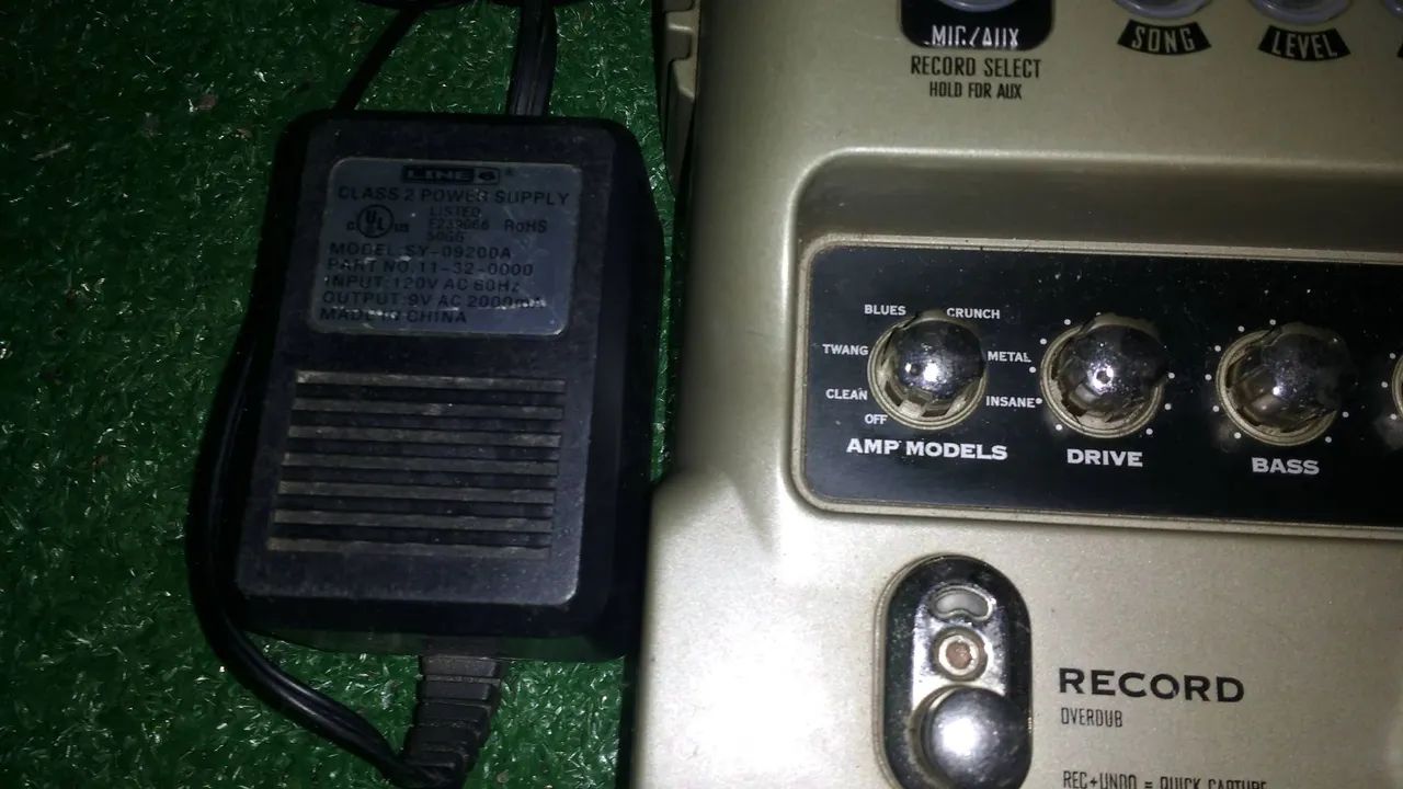 Jm4 LINE 6( looper e multi efeitos)64308480442881122