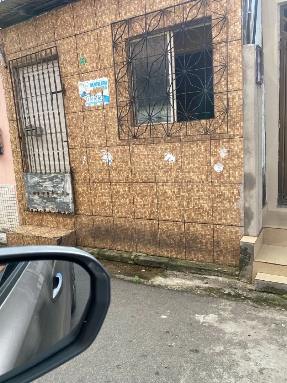 Vende se  1casas no bairro de Fátima 