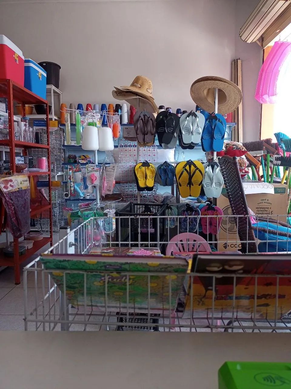 Loja de artigos diversos utilidades  - Foto 2