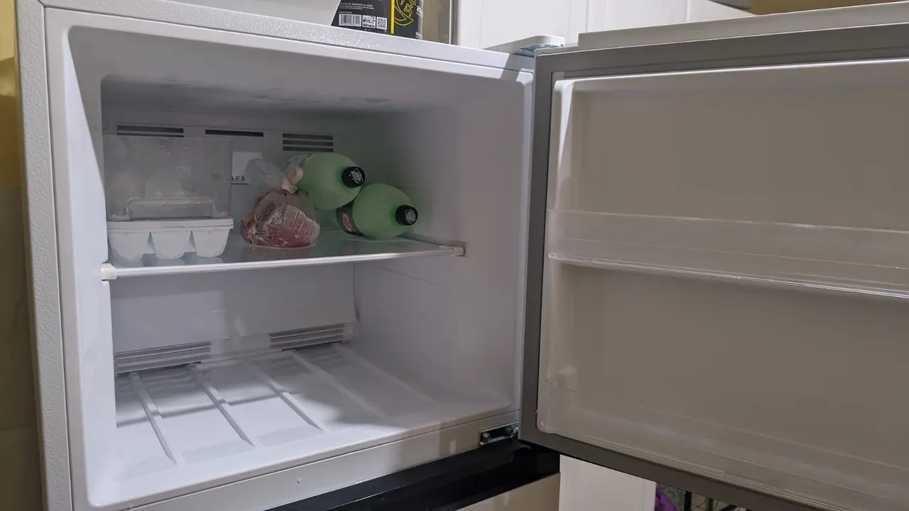 Geladeira Midea Frost Free Duplex, 347L - Foto 4