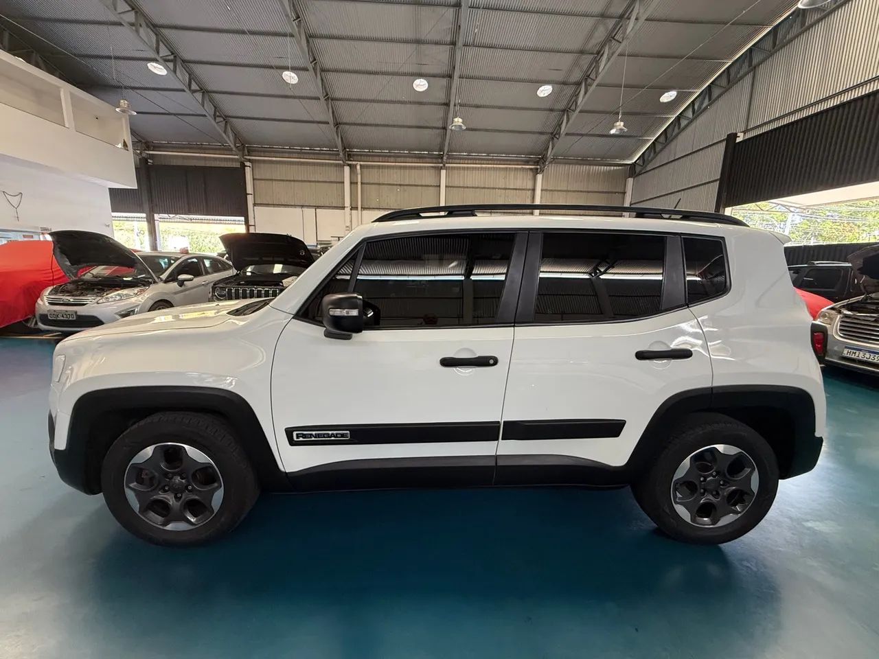 Renegade 1.8 Flex 4x2 - Único Dono! 2019 - Foto 5