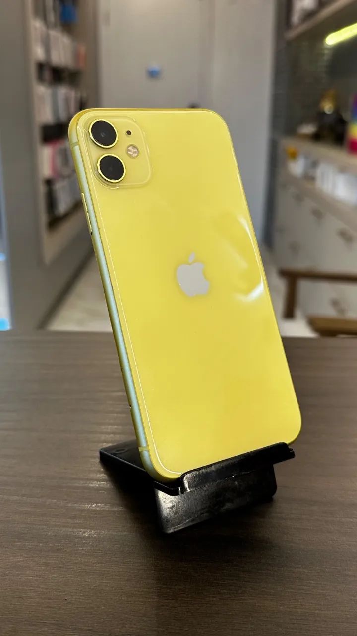 IPHONE 11 64GB AMARELO SEMINOVO / LOJA FÍSICA - Celulares e
