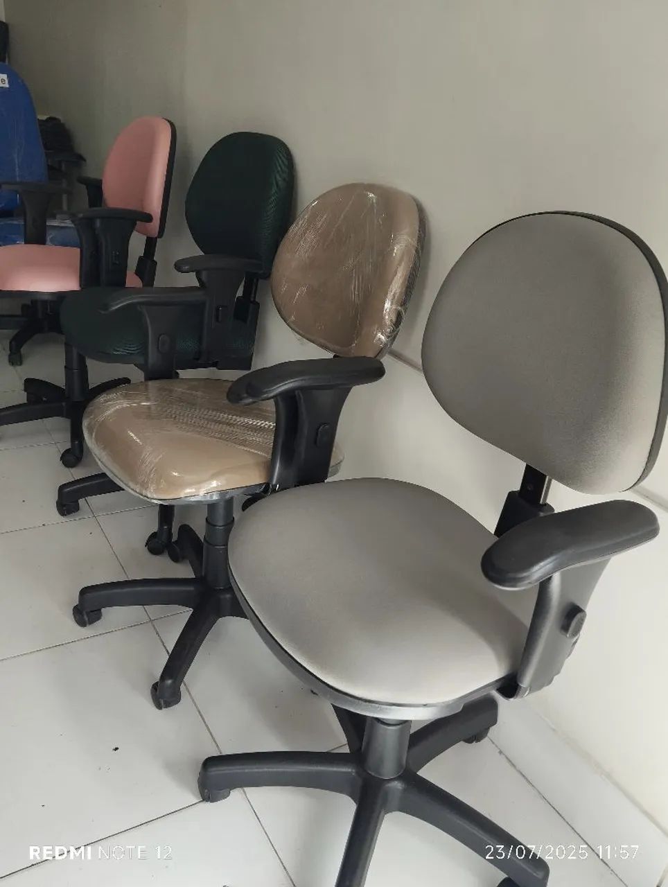 Office and study swivel chair65203909941761121