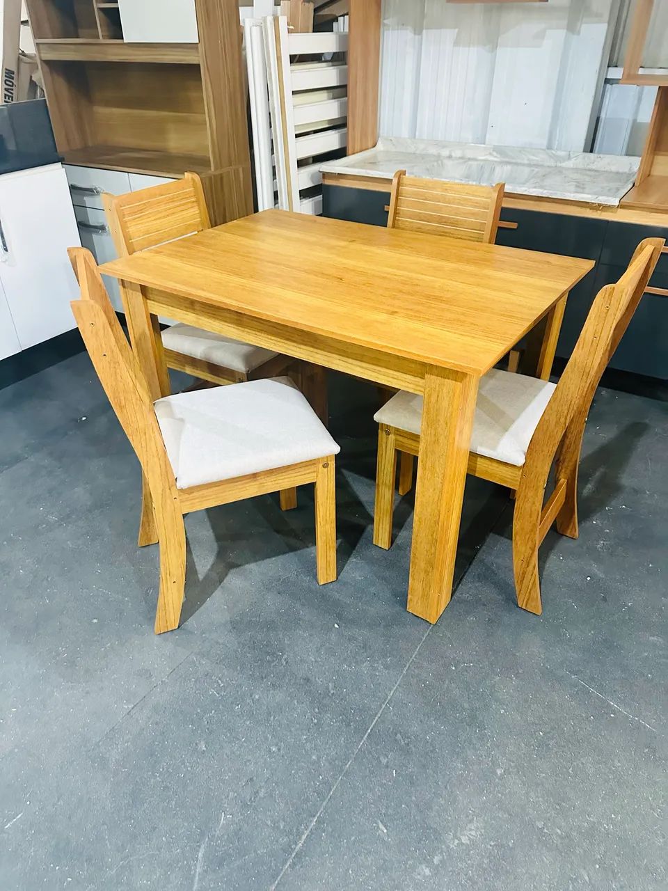 Mesa com 4 cadeiras / NOVO / ENTREGAMOS  - Foto 2