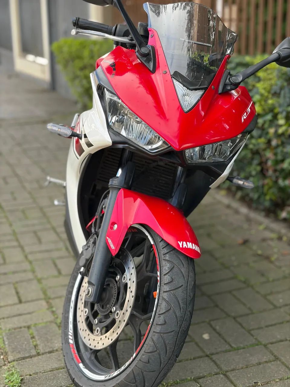 Yamaha R3  - Foto 2
