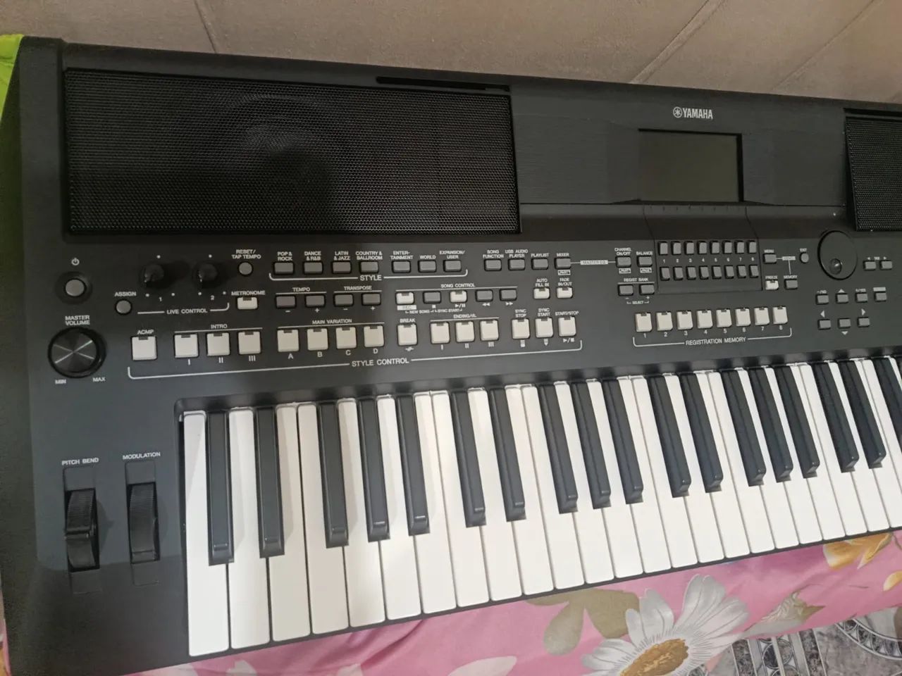 Vende-se teclado Psr sx600 - Foto 3