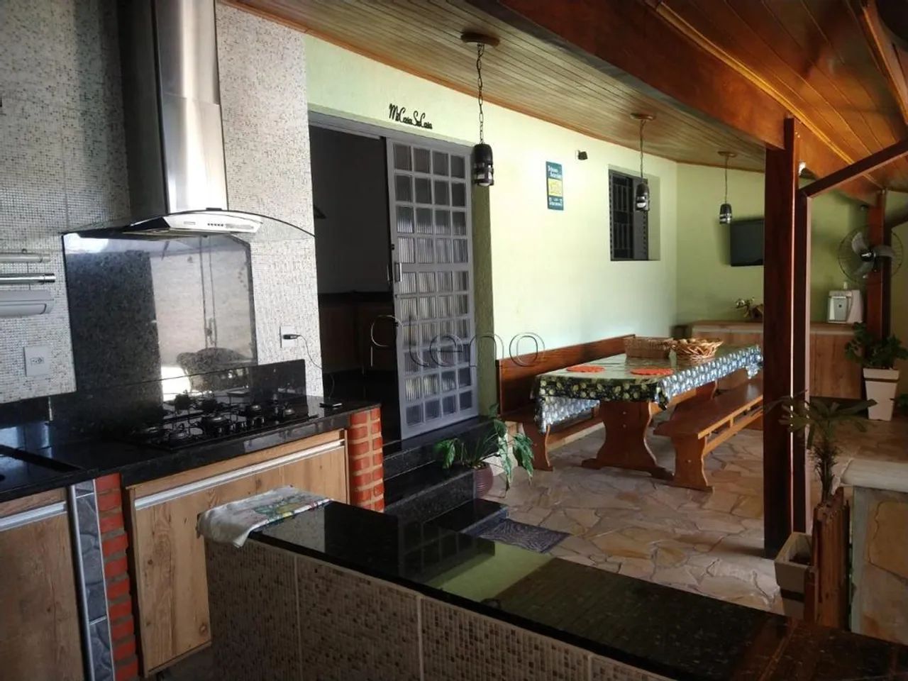 Casa à venda em Campinas, Jardim Florence, com 2 quartos, com 220 m²