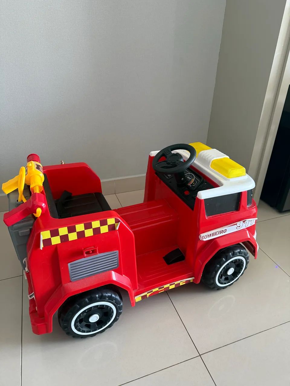 Carrinho elétrico bombeiro  - Foto 2
