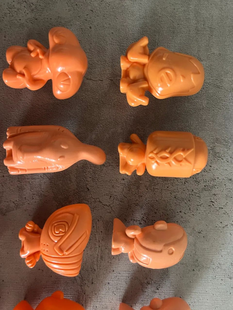 Gogos Crazy Bones laranjas  - Foto 2