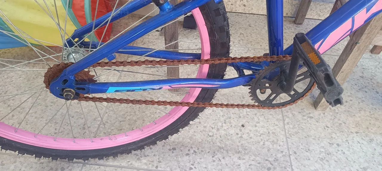 Bicicleta infantil aro 24 - Foto 5