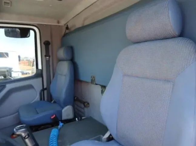 Vw 24250 caçamba - Foto 4