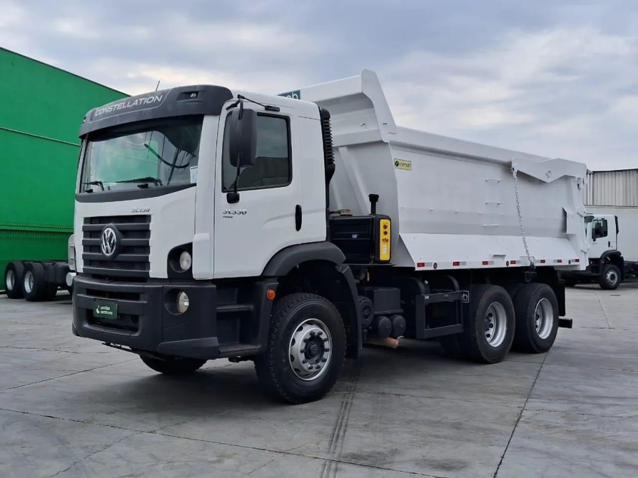 Volkswagen 31.330 2023