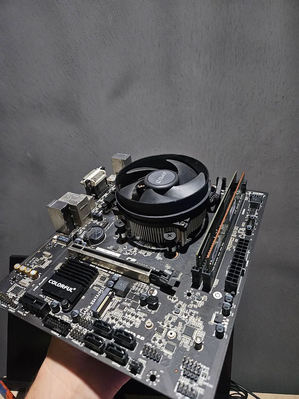 Kit placa mãe Ryzen 16gb RAM