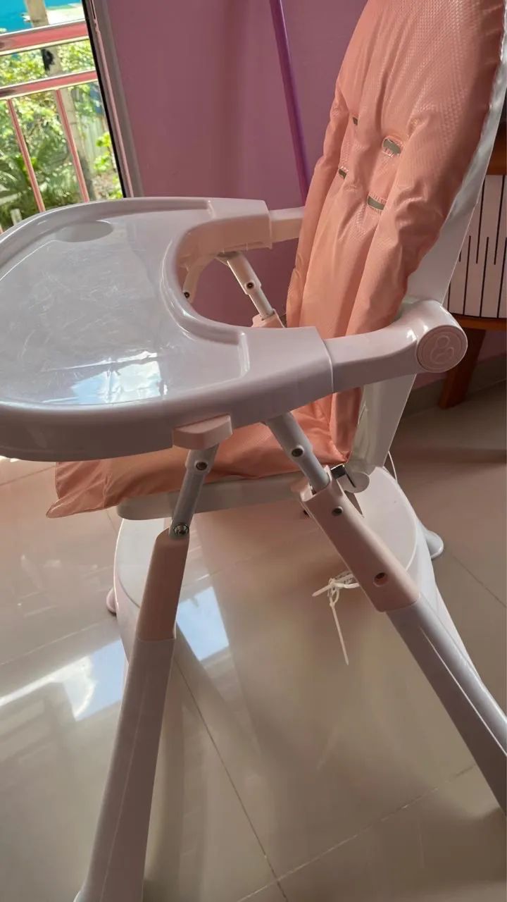 cadeira de alimentação. 