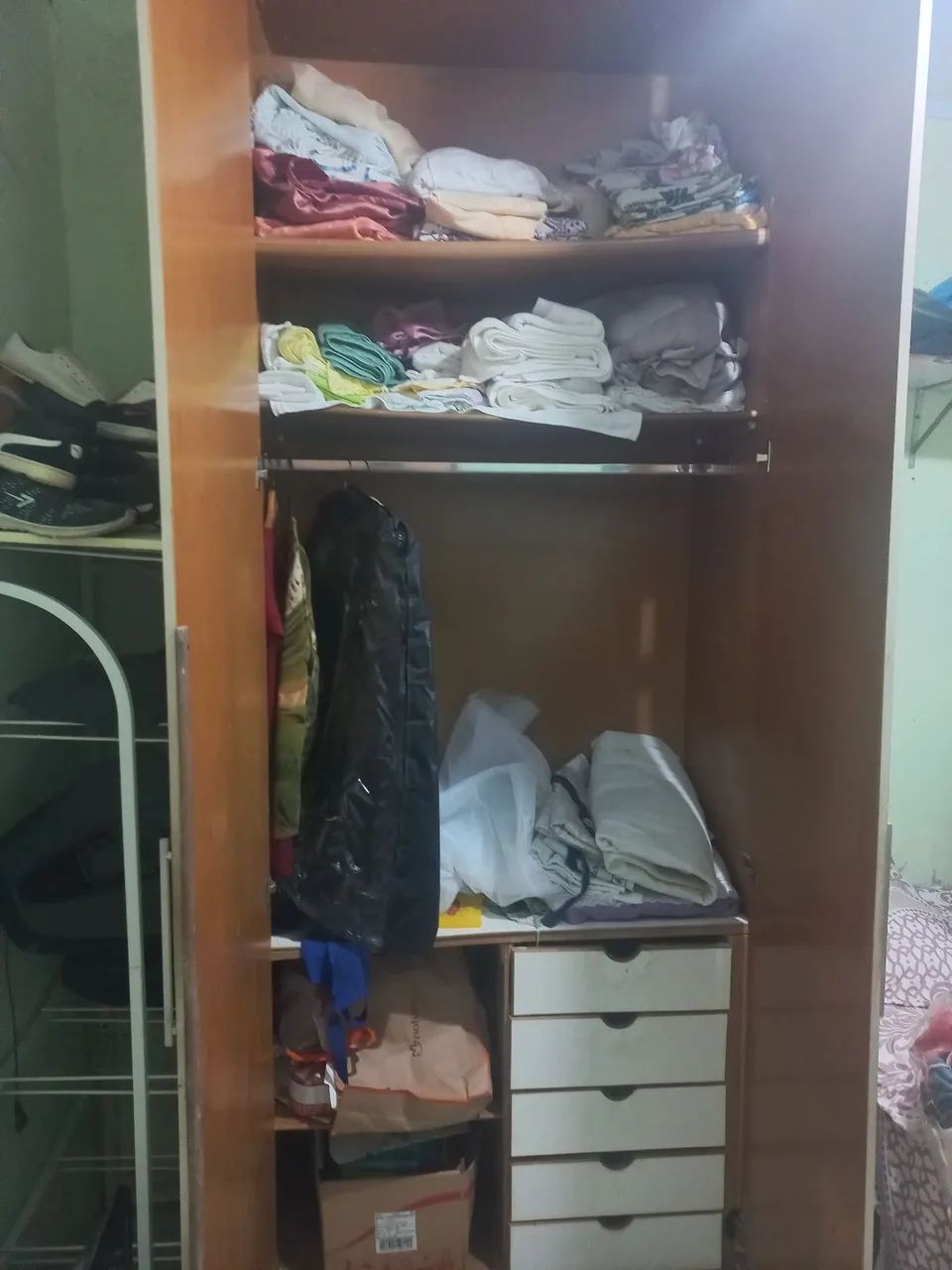 Guarda-roupa de solteiro duas portas  - Foto 2