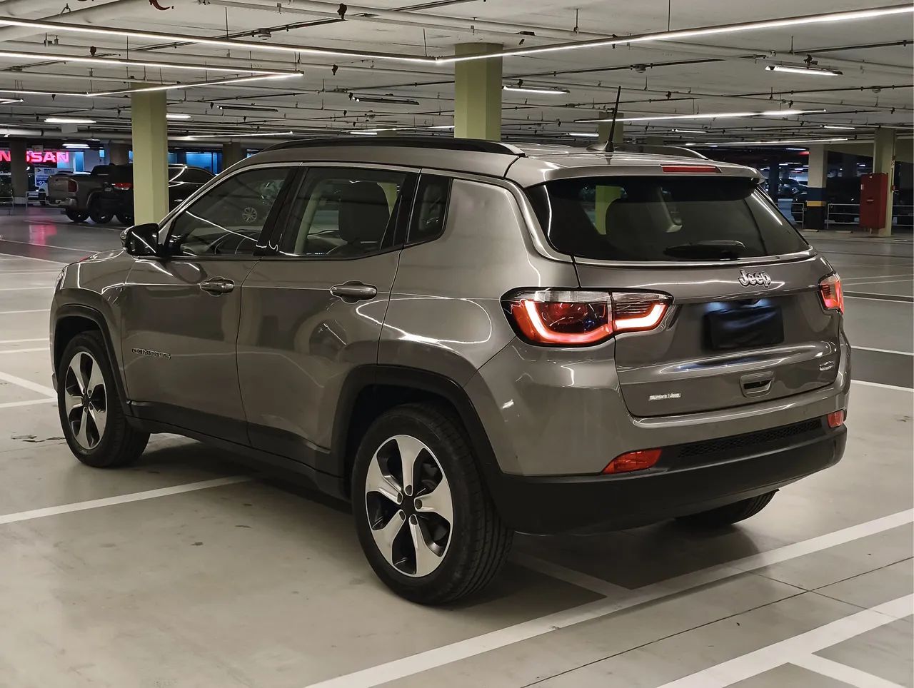 Jeep Compass Longitude 2.0 4X2 Flex 16V Aut. 2017 - Foto 4