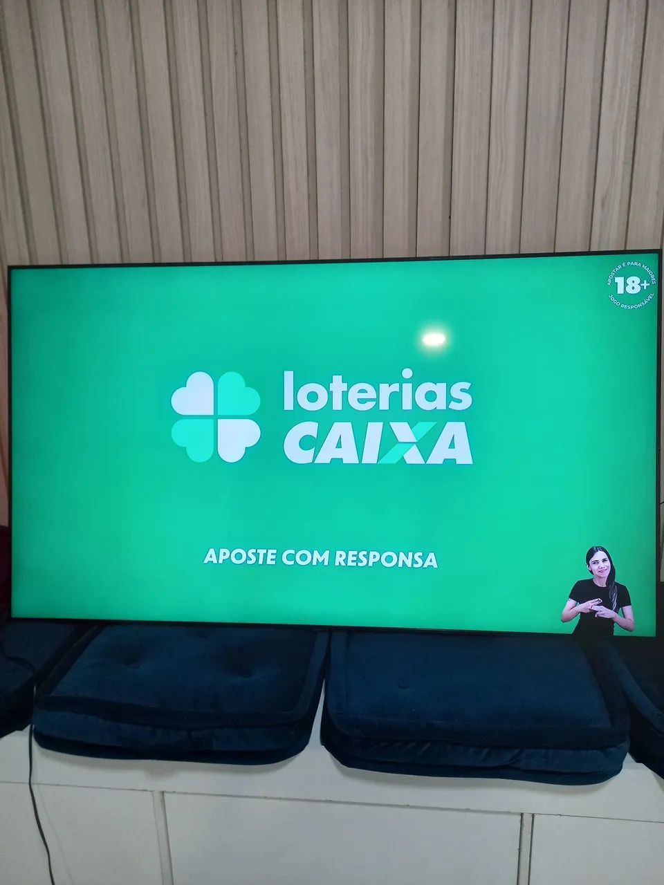 TV 65 POLEGADAS