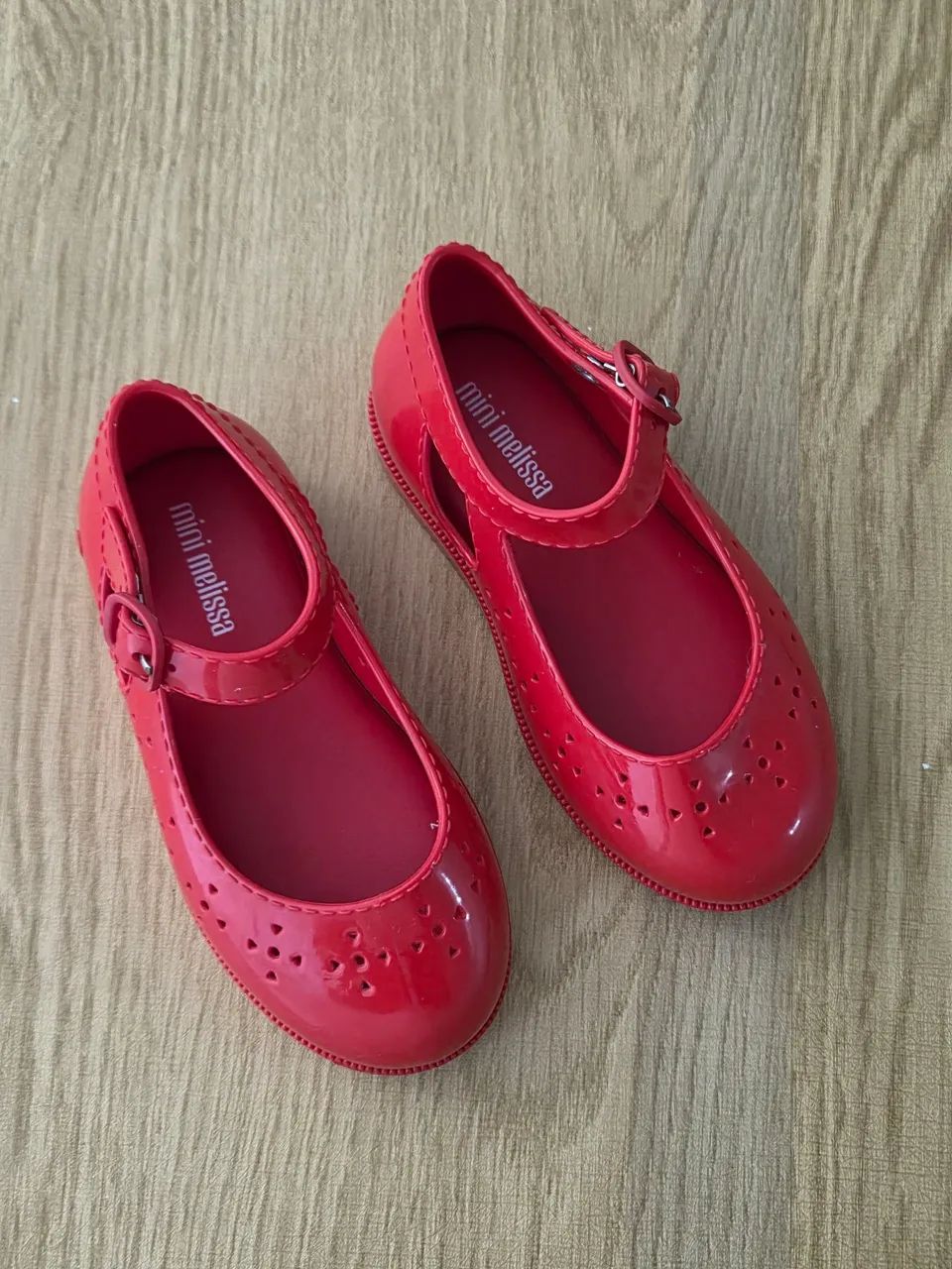 sapatilha mini melissa vermelha 22