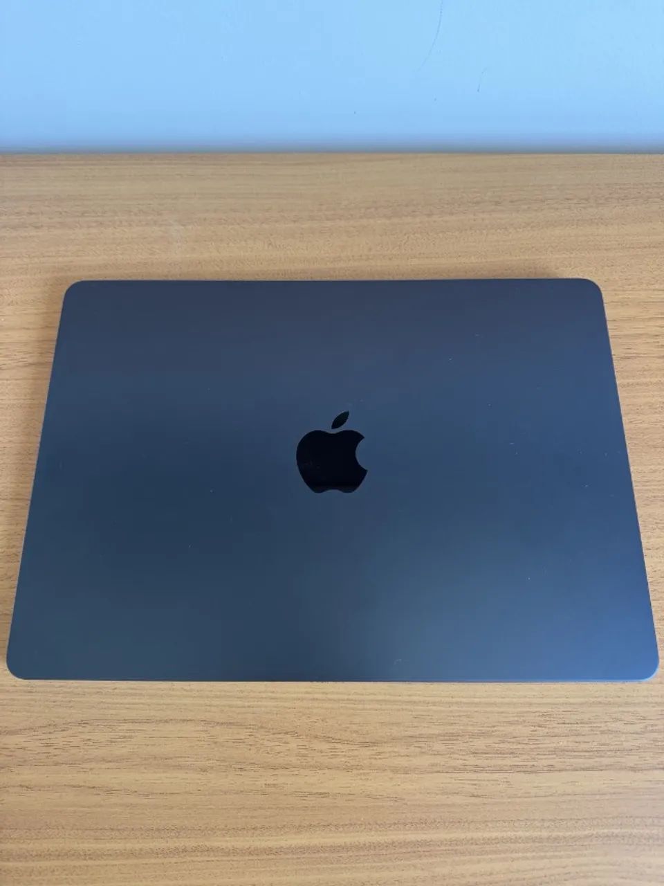 MacBook Air - M2 - 8GB / 256SSD - 78 Ciclos apenas com Caixa