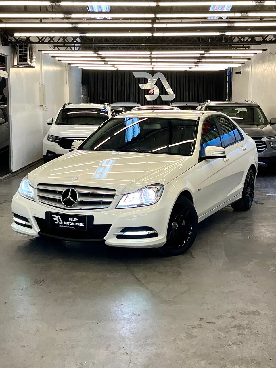 Mercedes-Benz C-180 2012