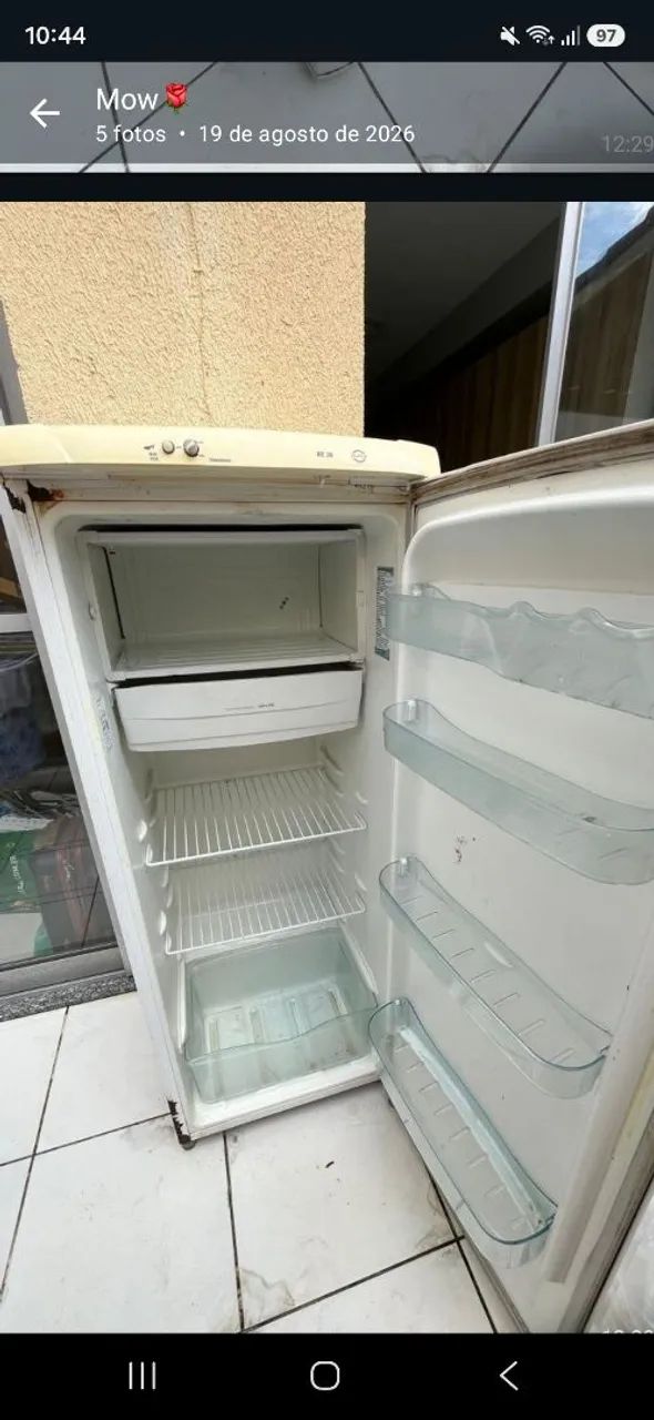 Desapego uma geladeira  - Foto 3