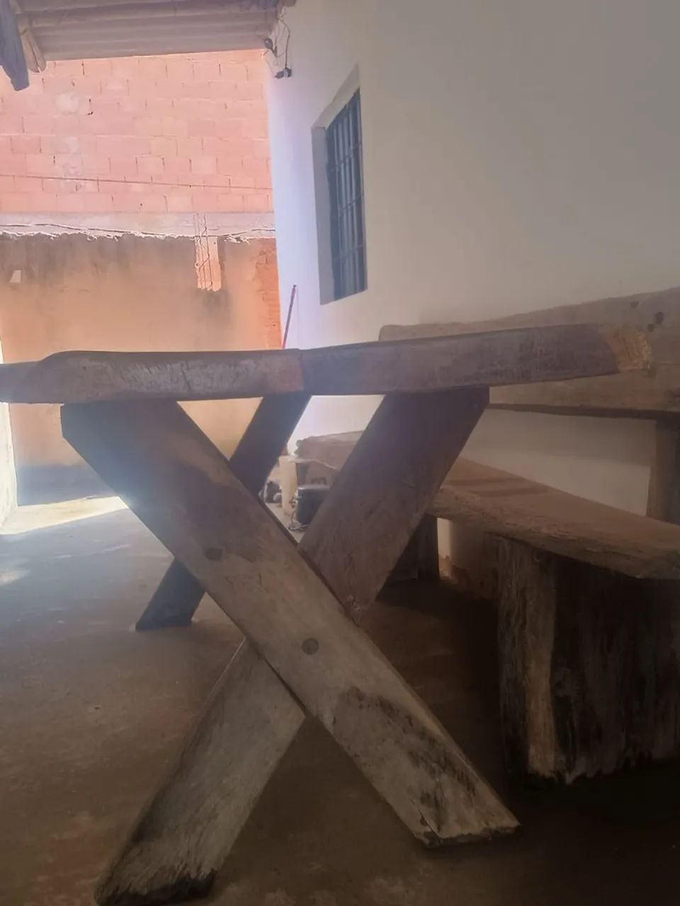 Mesa rústica de madeira  - Foto 3