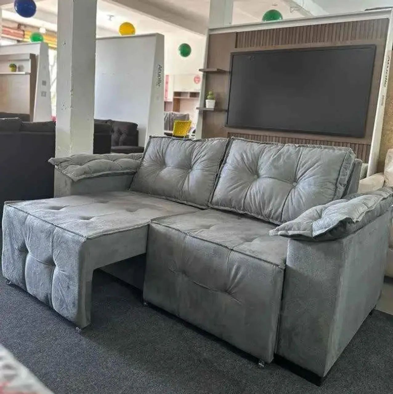 Sofá Retrátil e Reclinável 5 Lugares com Chaise e Puff Estofado