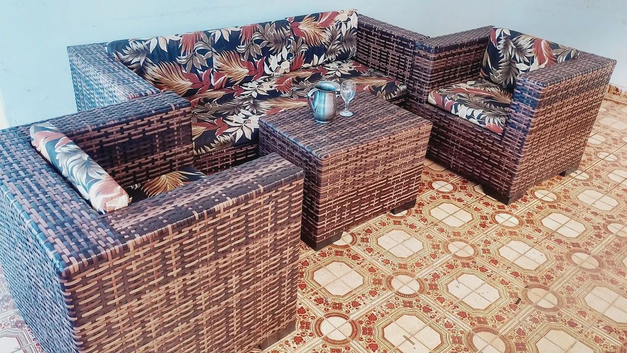 Jogo de sofá alto padrão de vime sintético  - Foto 5