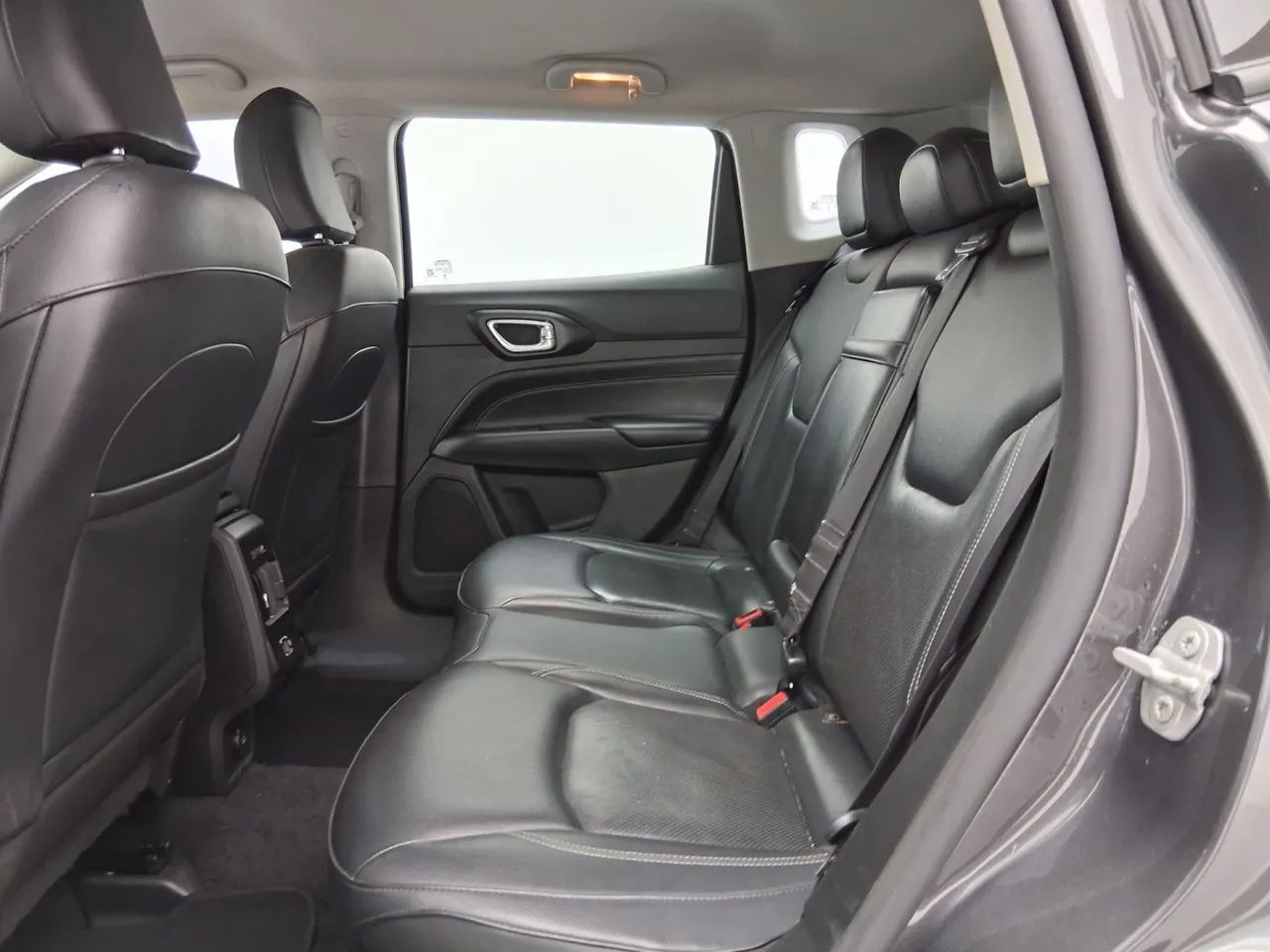 Jeep Compass LONG. T270 1.3 TB 4x2 Flex Aut., foto 17 de 18