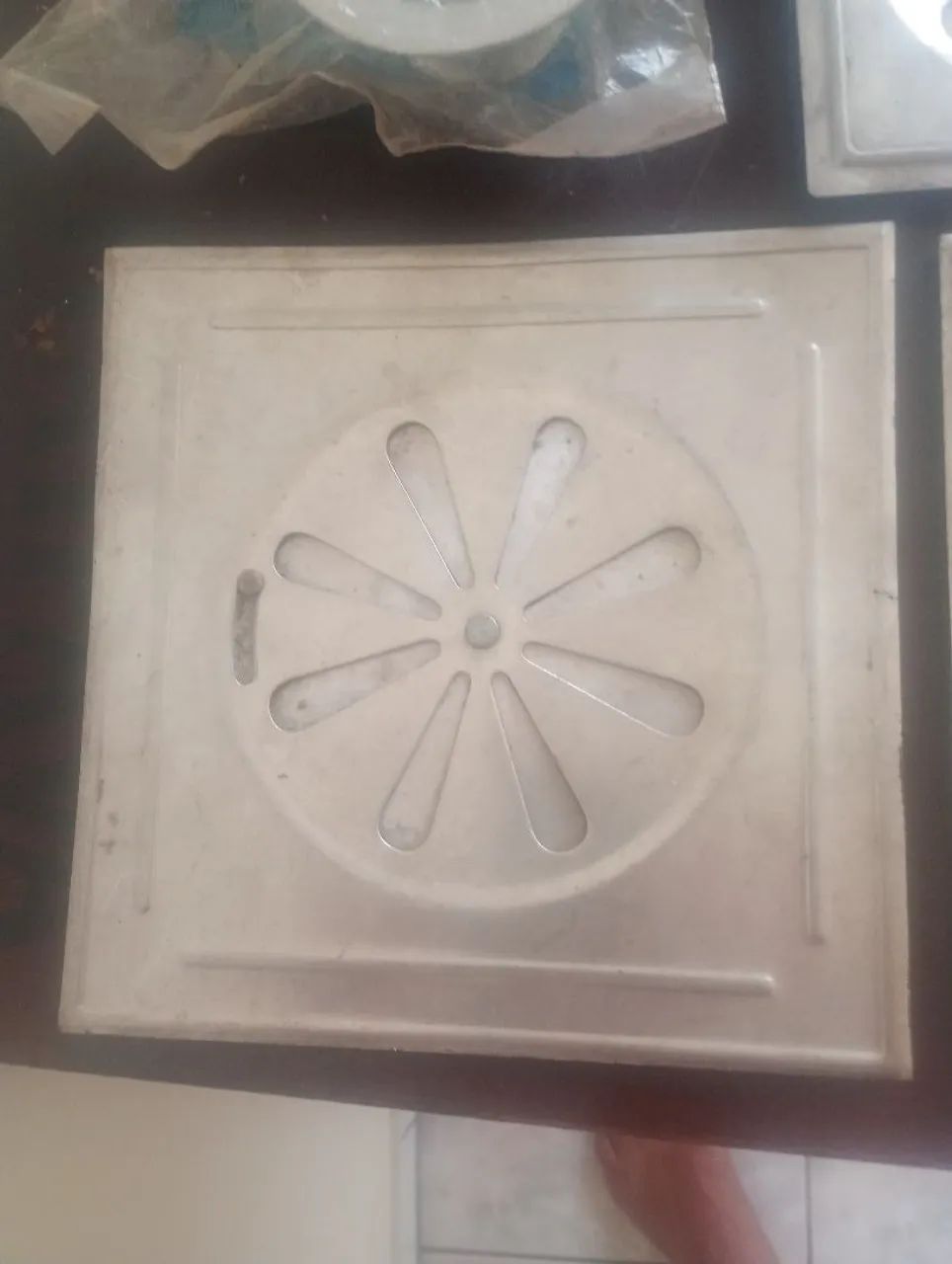 Grelhas e ralos  - Foto 3