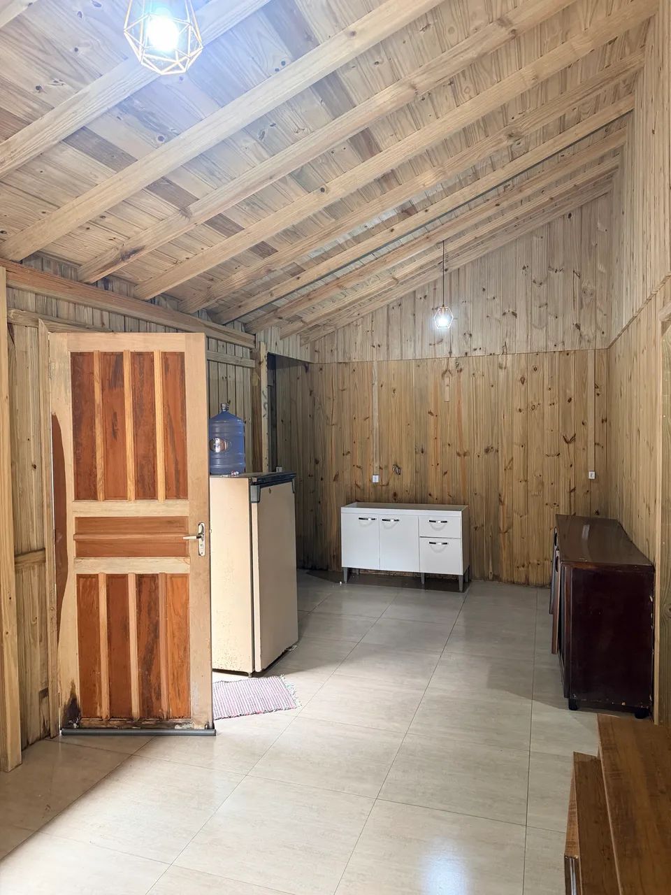 Alugo casa no centro de Imbituba proximidade da praia da vila - Foto 5