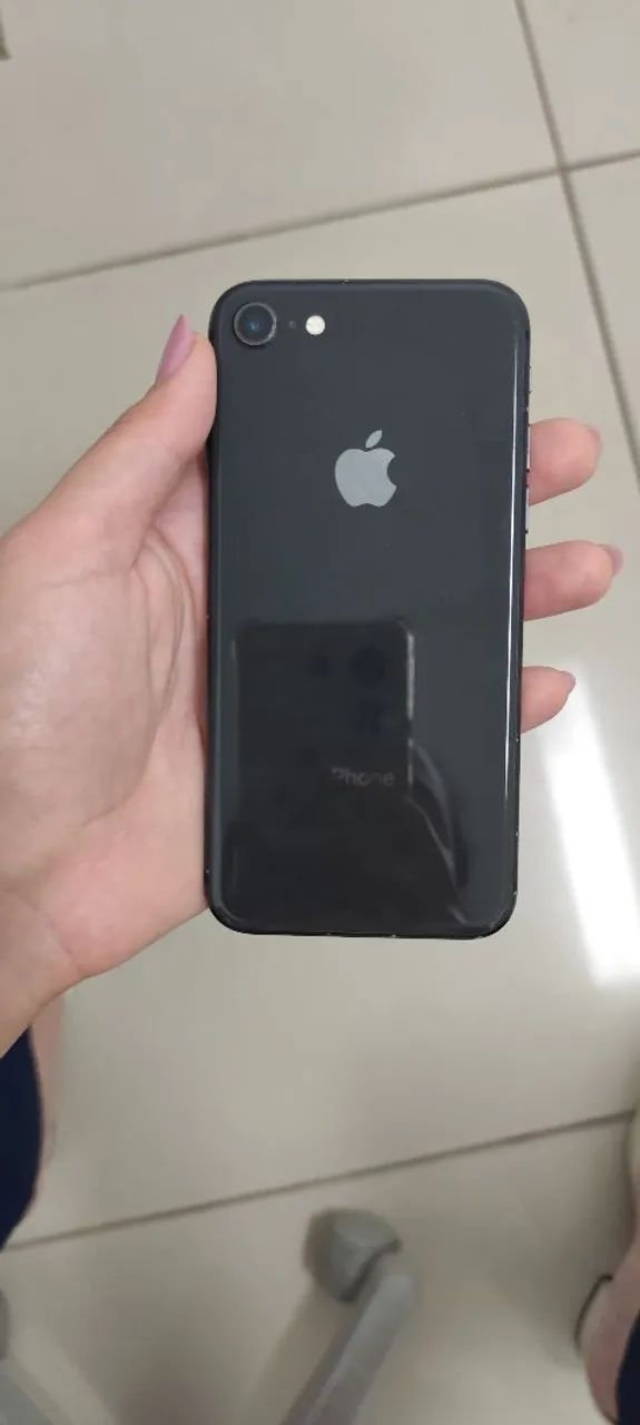 Vendo iPhone 8 64gb usado oportunidade  - Foto 2