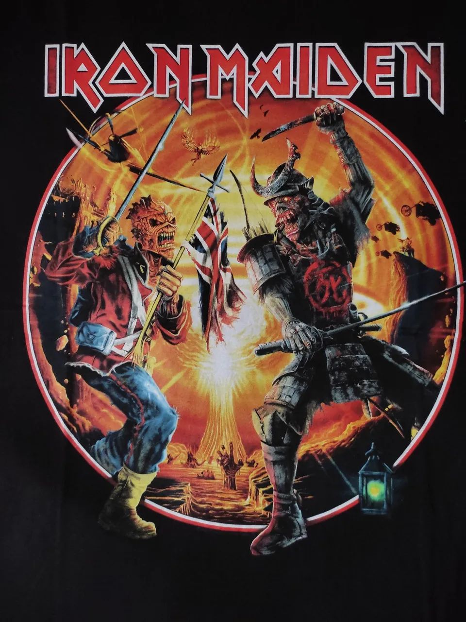 Iron Maiden - Camiseta oficial 2022
