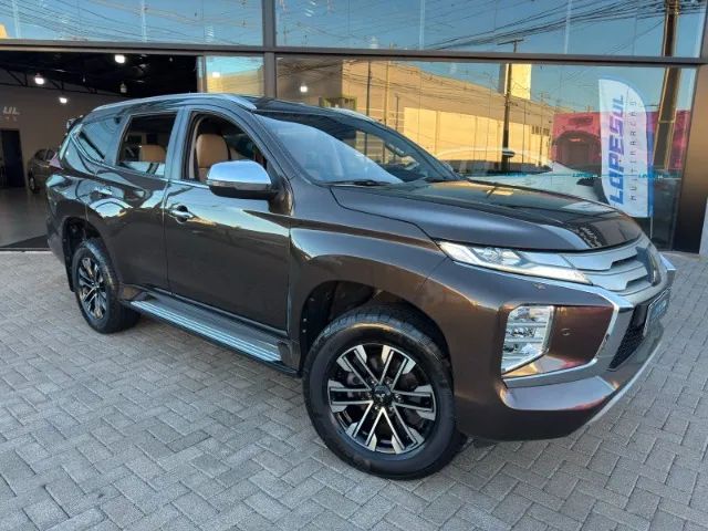 Mitsubishi Pajero 2021