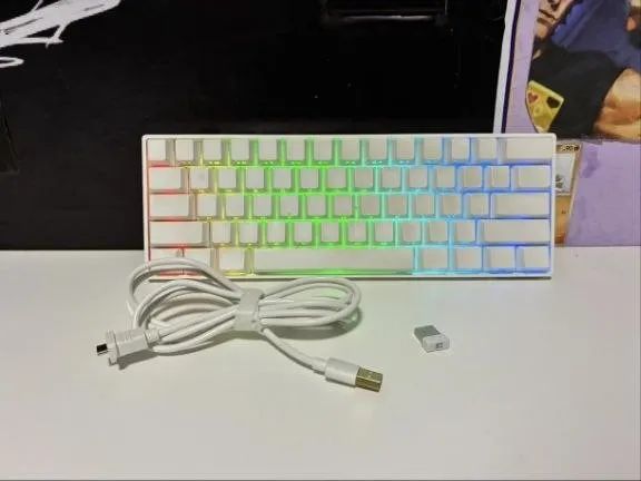 Teclado Gamer MonsGeek FUN60 Pro Multi-Mode