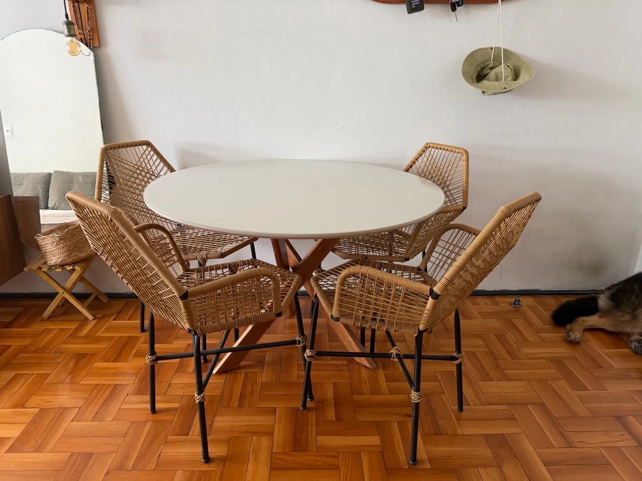 Mesa e cadeiras - Foto 2