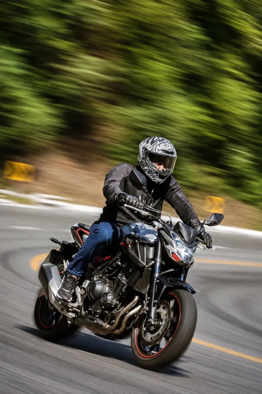 CB500F 2022 - Foto 5