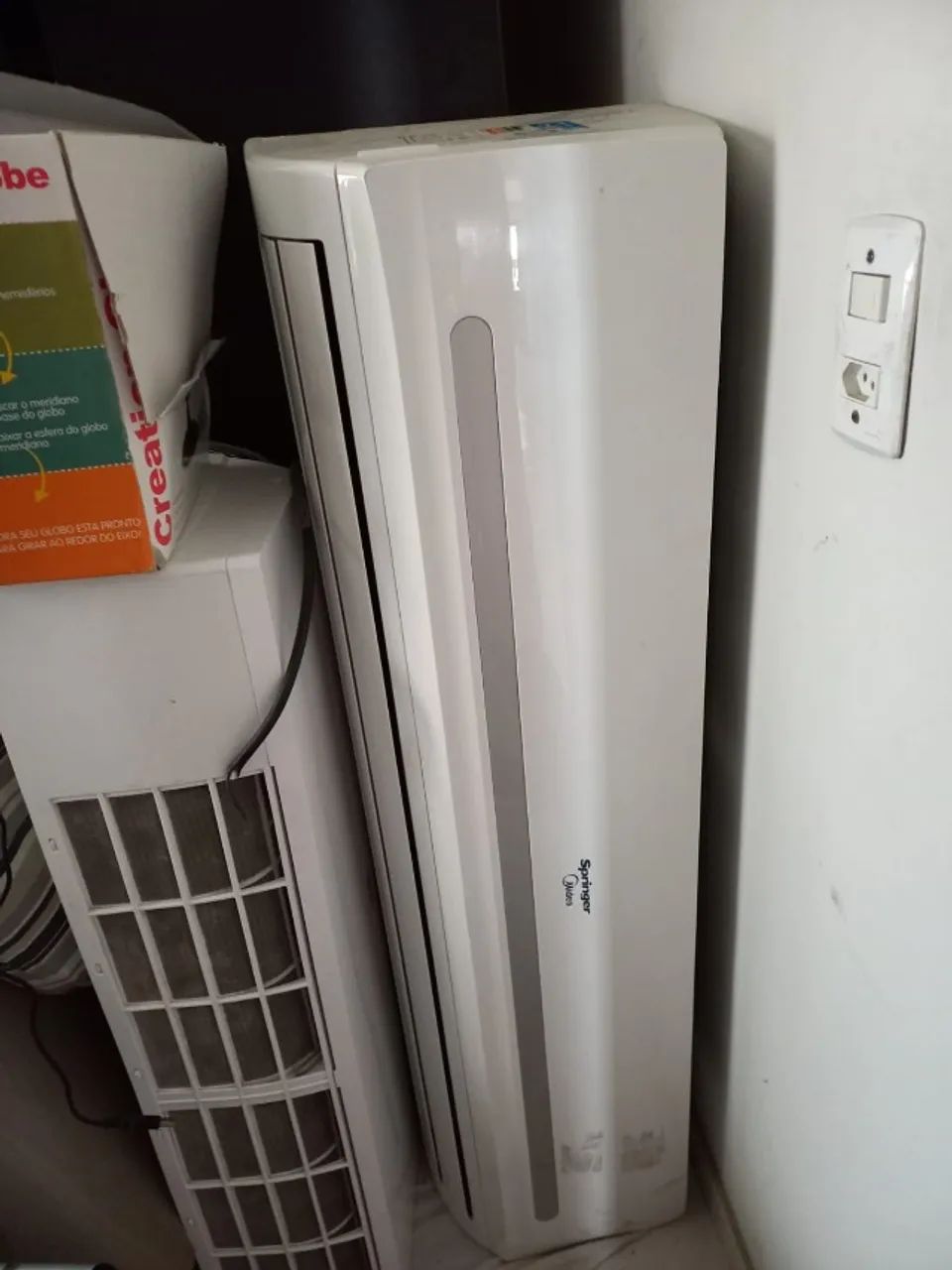 Diversos produtos: Mesas de escritório, cadeiras de escritórios, insumos diversos.  - Foto 4