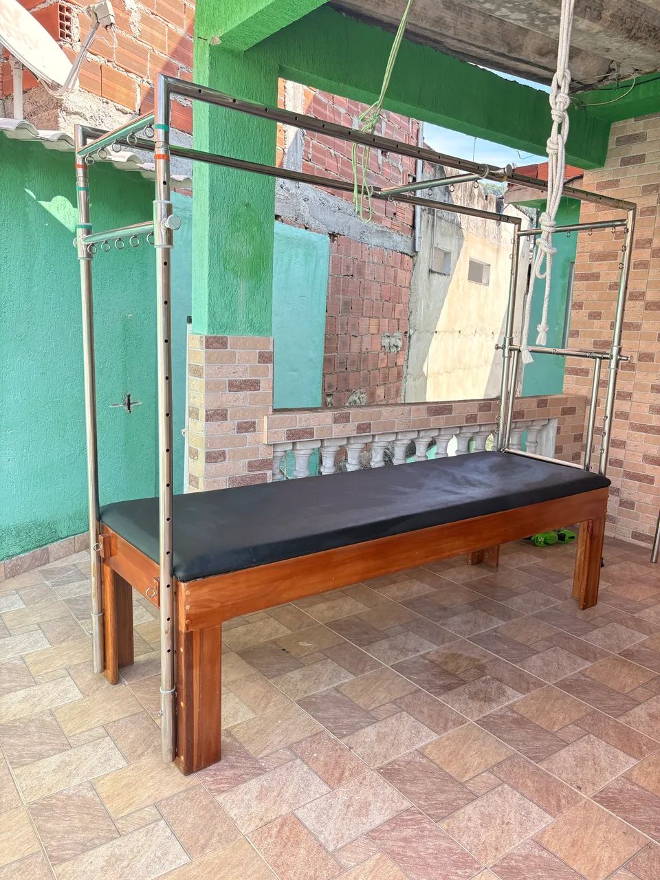 Aparelho de pilates Cadillac 