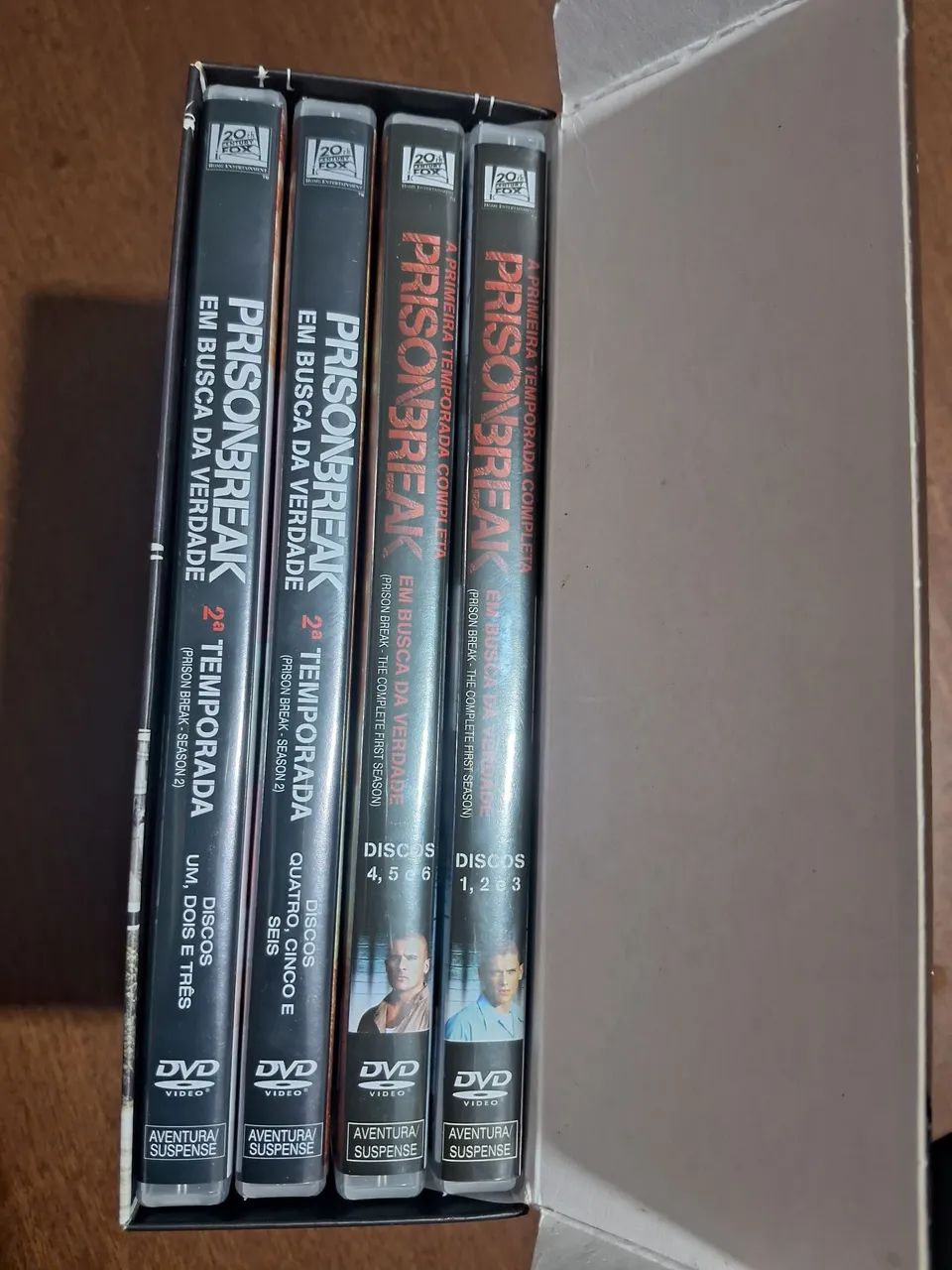 DVDS Prision Break 1 e 2 temporadas  12 discos - Foto 3